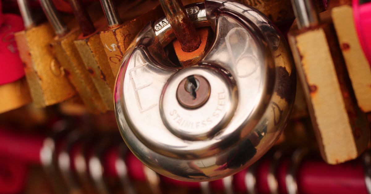 Broken Lock Repair: What's Really Going On Inside Your Lock — Orange NJ Locksmith